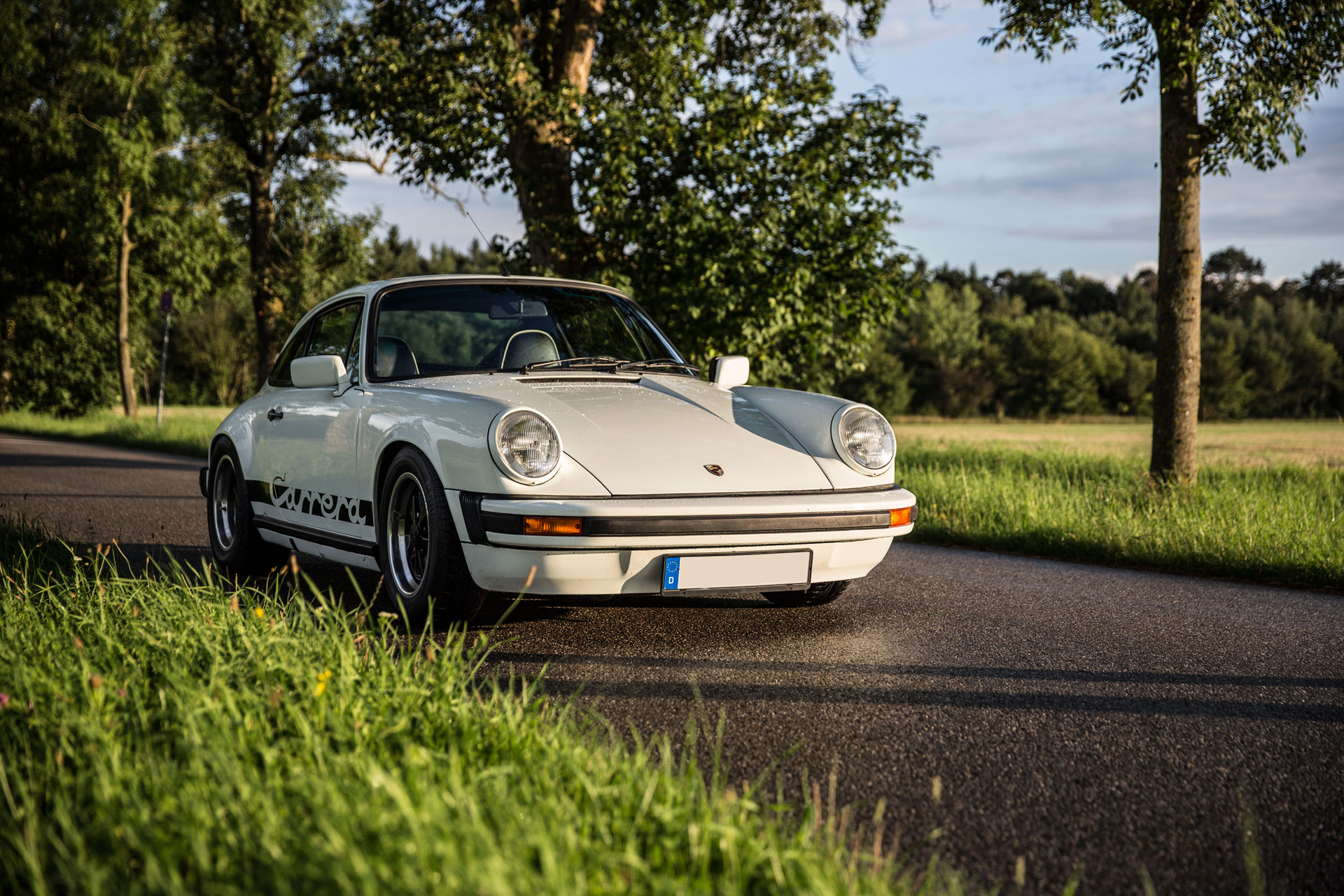 Porsche 911 Carrera